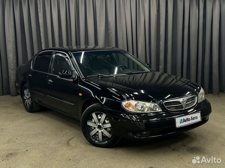 Nissan Maxima 2.0 МТ, 2004, 303 000 км