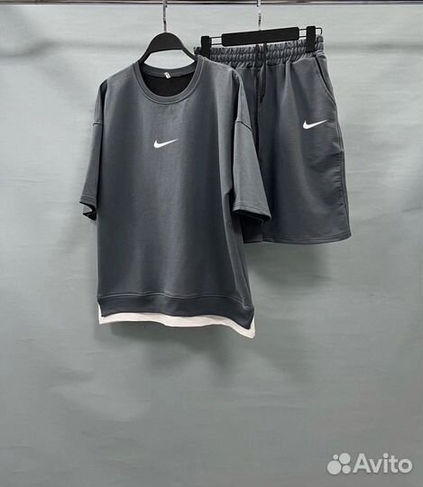 Футболка и шорты Nike