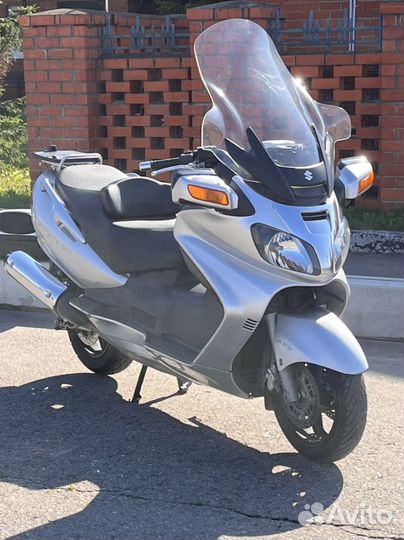 Suzuki SkyWave LX (Burgman) 650