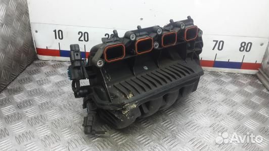 Впускной коллектор volkswagen golf plus (9AG37C601)