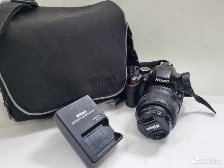 Л.М. Фотоаппарат Nikon D3200