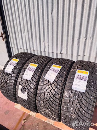 Pirelli Ice Zero 2 225/40 R18