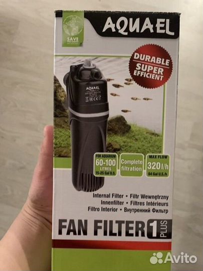 Аквариум с рыбками