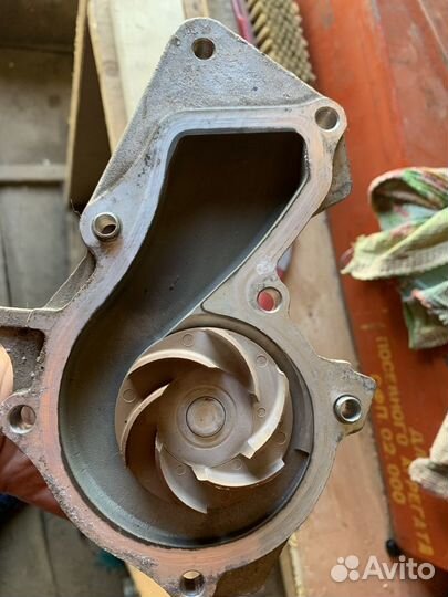 Помпа ford fiesta