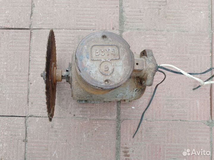 Электродвигатель