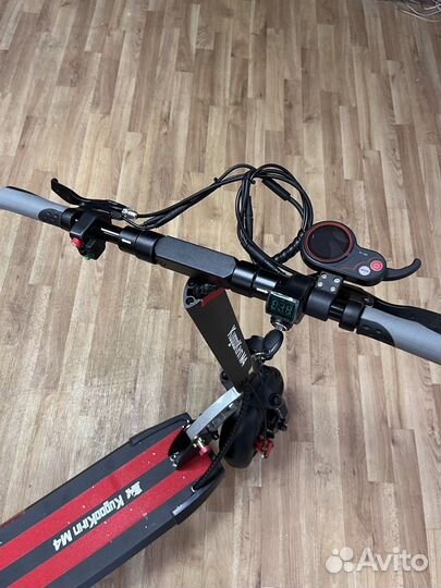 Электросамокат kugoo