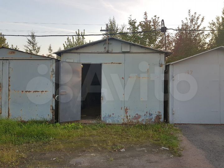 Гараж, 28 м²