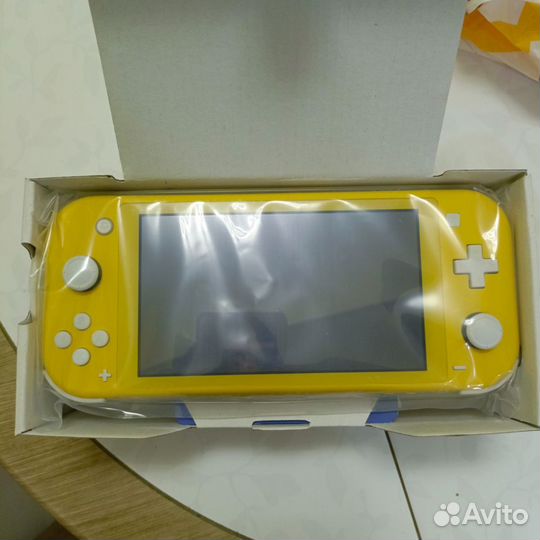 Nintendo switch lite прошитая с играми