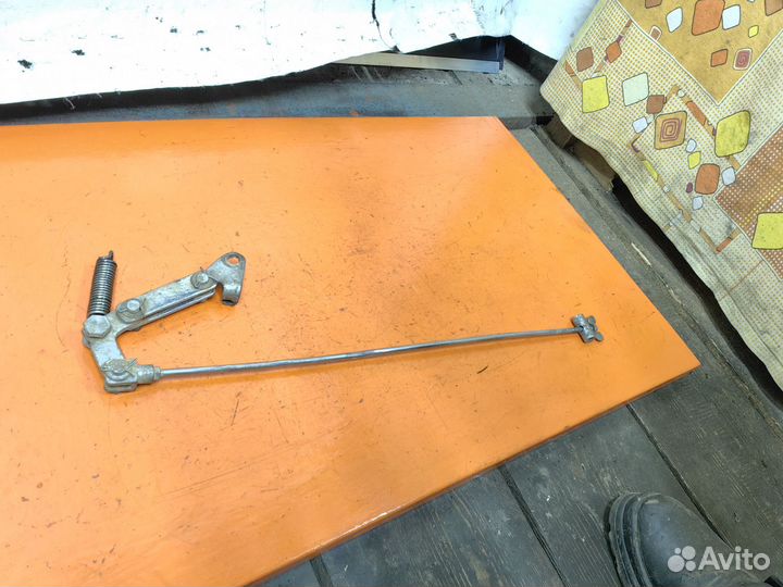 Тяга заднего тормоза Урал