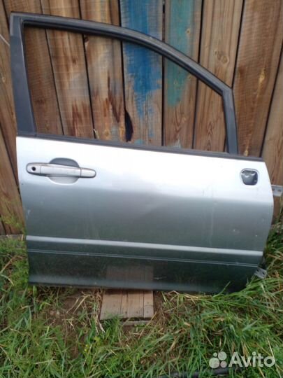 Дверь передняя правая лексус RX300