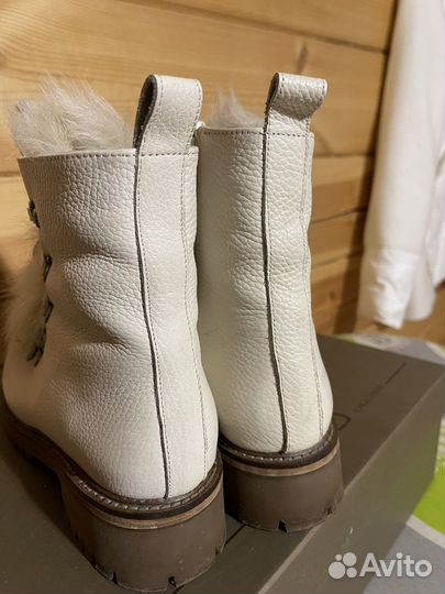 Ботинки кожаные 38