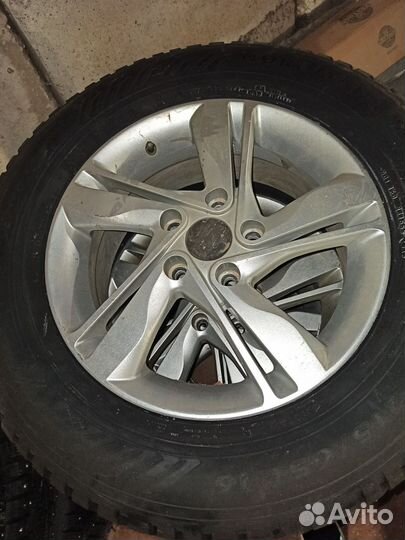 Nordman 8 215/65 R16