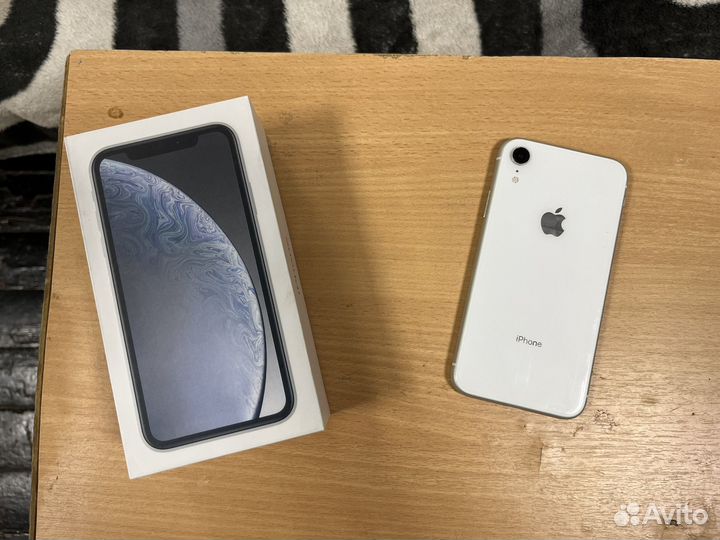 iPhone Xr, 128 ГБ