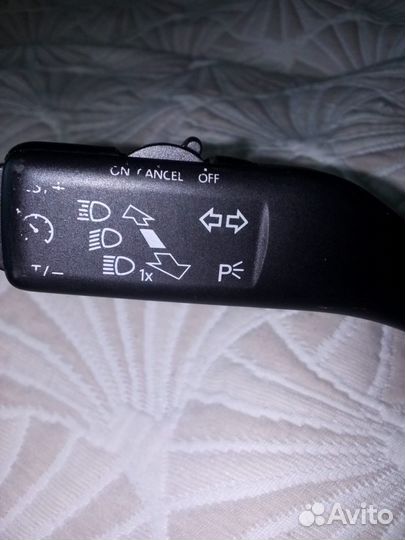 Подрулевой переключатель на Шкода Йети