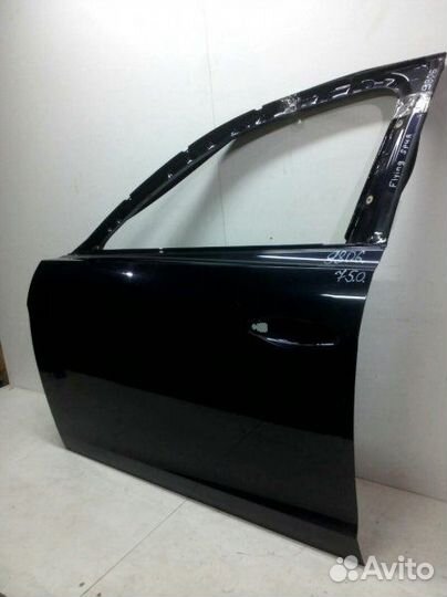 Дверь передняя левая Bentley Flying Spur 2013