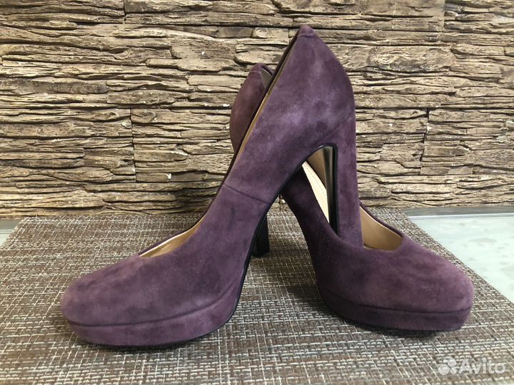Туфли женские замшевые 39р на каблуке фиолетовые