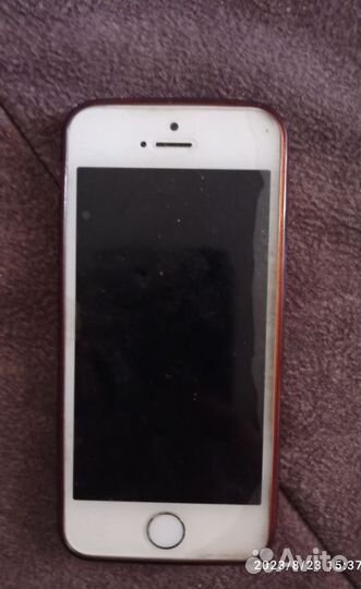 Мобильные телефоны бу iPhone se