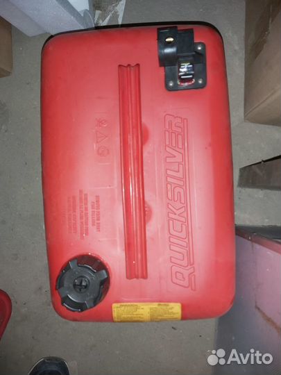 Лодочный бензобак