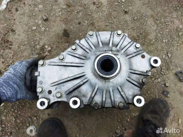 Редуктор передний Lexus Ls600Hl UVF46 2UR-FSE 2007