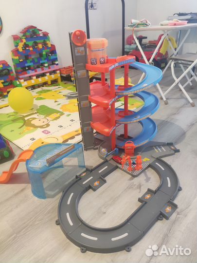 Трек парковка гараж Burago