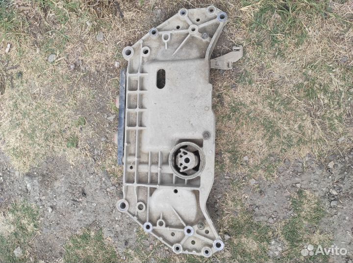 Передний подрамник Шкода Октавиа А5 1K0199369G