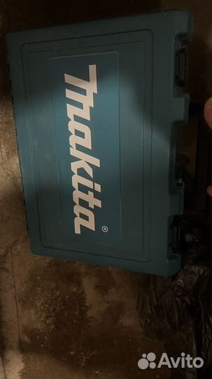 Перфоратор makita