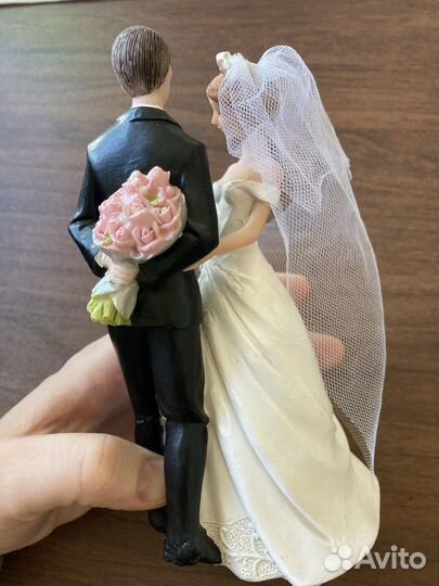 Фигурка свадебная на торт