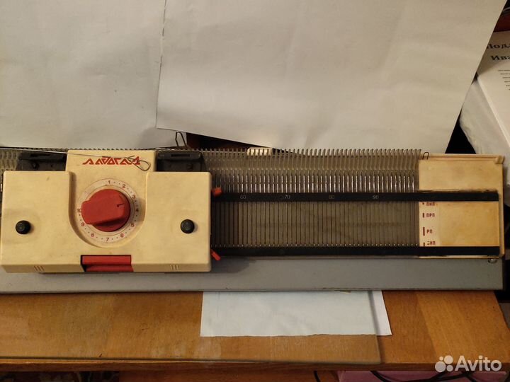 Вязальная машинка