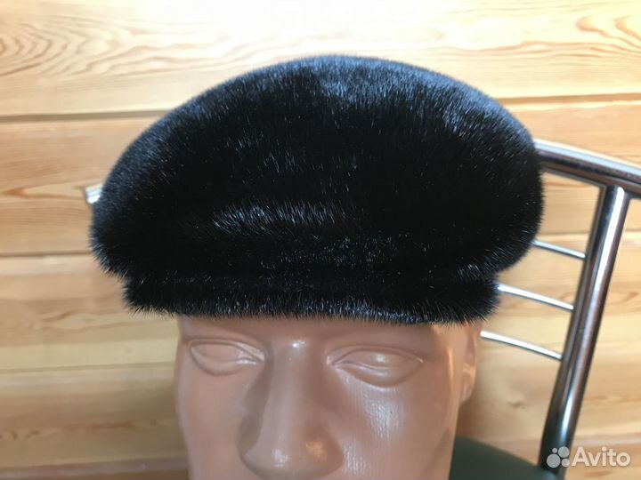 Кепка мужская из нерпы. Новая