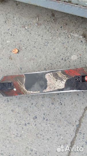 Трюковой самокат