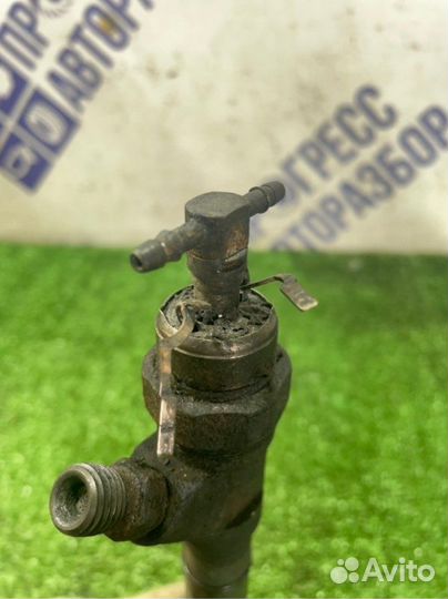 Форсунка Hyundai Starex МИКРОАВТОБУС 2.5 дизель