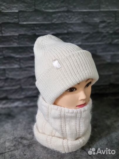 Комплект шапка и снуд зимний