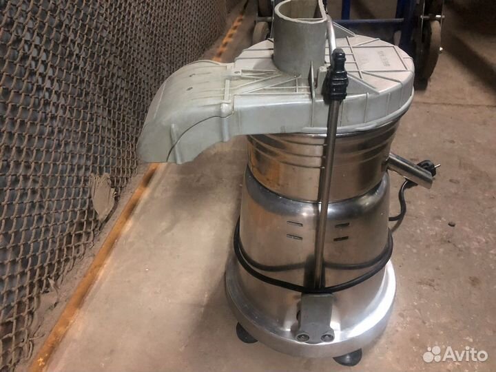 Соковыжималка Vema CE 2083