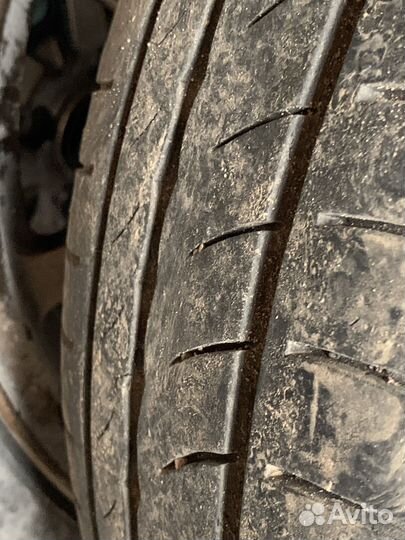 Pirelli Cinturato P1 185/60 R14 24T