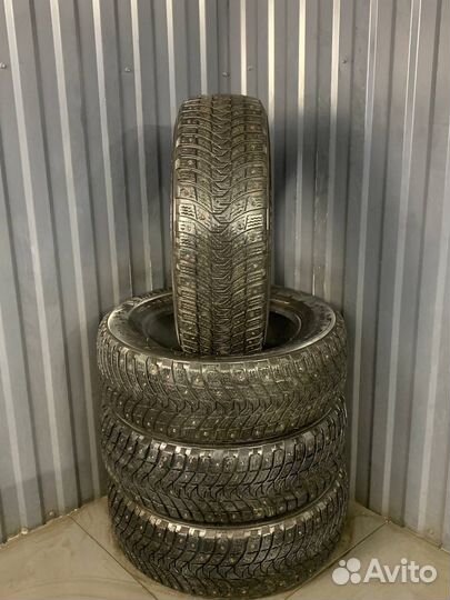Michelin X-Ice North 3 185/65 R15 92T
