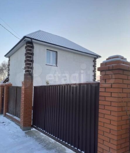 Коттедж 104 м² на участке 9 сот.