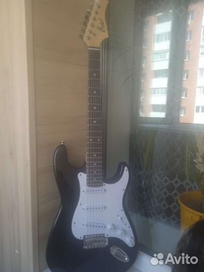 Электрогитара stratocaster
