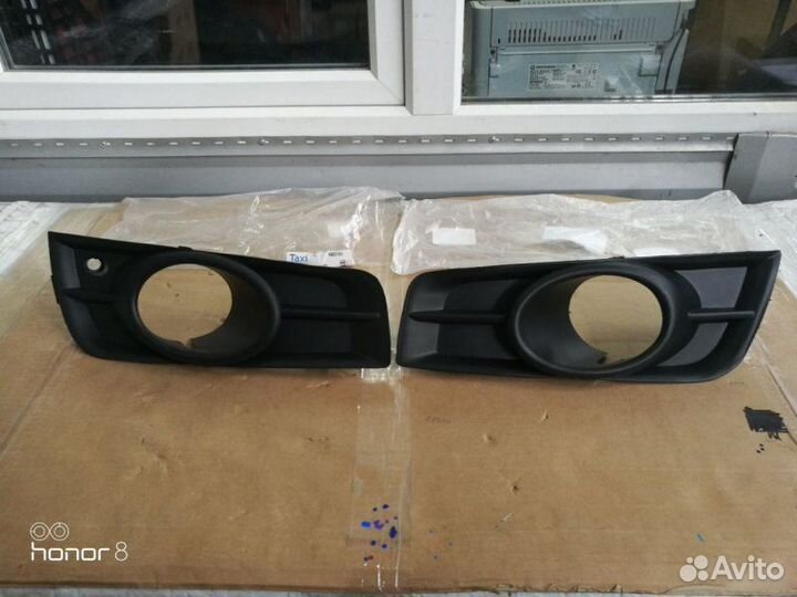 Накладка туманки решетка птф Chevrolet Cruze