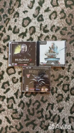 Ведьмак различный лут - стилбуки, диски и т.д