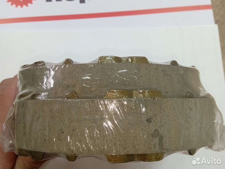 Тормозные колодки Lexus