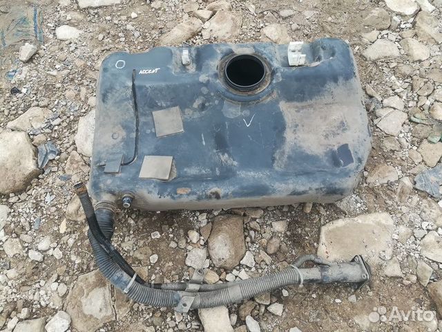 Топливный бак Hyundai Accent