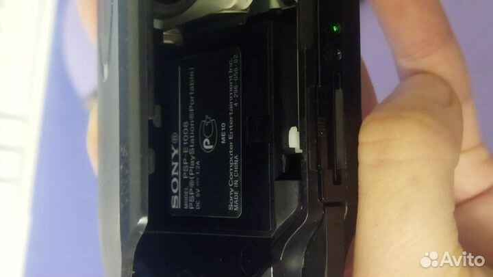 Портативная приставка psp e1008