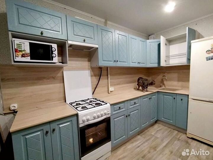 Кухонный гарнитур угловой
