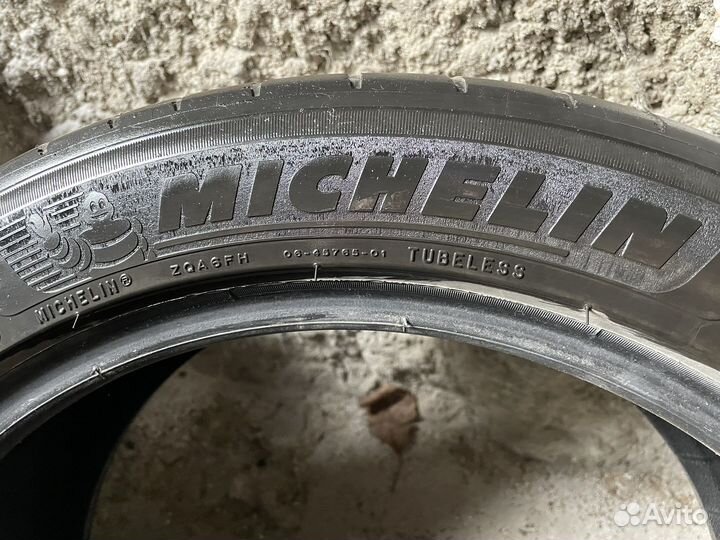 Michelin Pilot Sport 4 245/45 R18