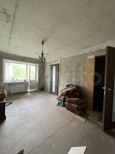 2-к. квартира, 42 м², 4/4 эт.