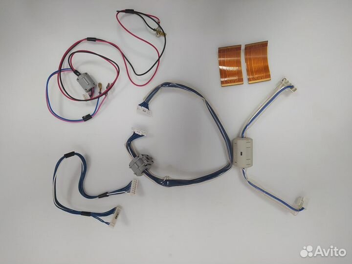 Телевизор panasonic TX-R37LZ80K в разбор