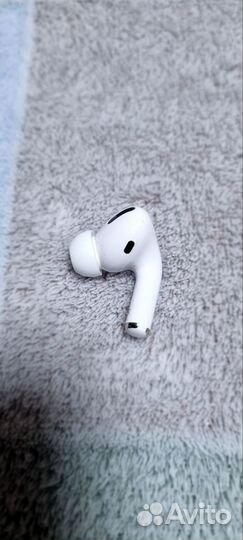 AirPods pro premium