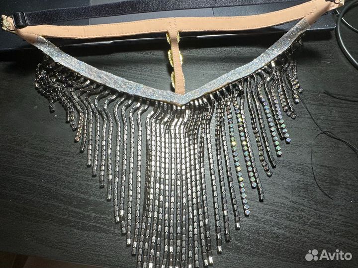 Маска стразовая бурга черный