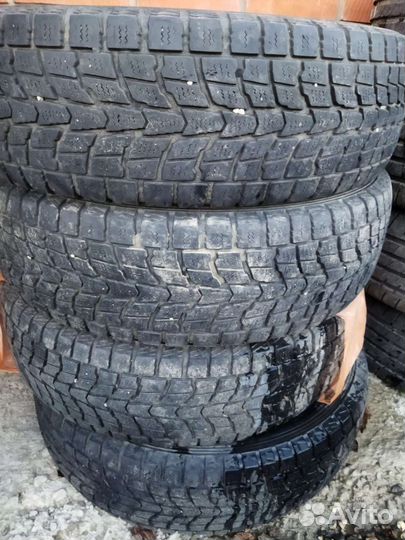 Dunlop Grandtrek AT2 225/65 R17