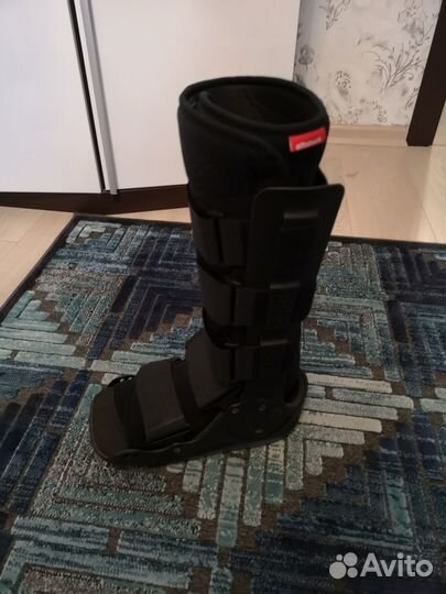 Голеностопный ортез Ottobock M